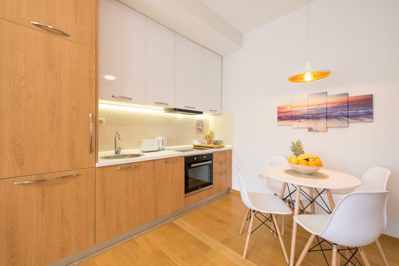 Sunray Apartment Tivat Exterior photo